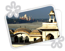 Agra Fort Station and the Taj Mahal  Historical Tours
